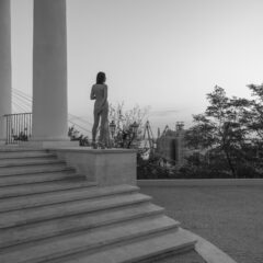 Naked girl in Odessa near the Vorontsov Colonnade. Nude photographer Pablo Incognito