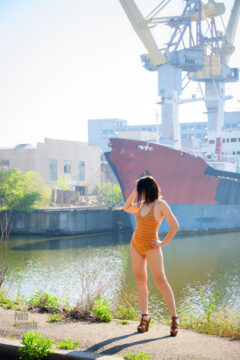 A half-dressed girl on the background of the ship. Nude photo by Pablo Incognito