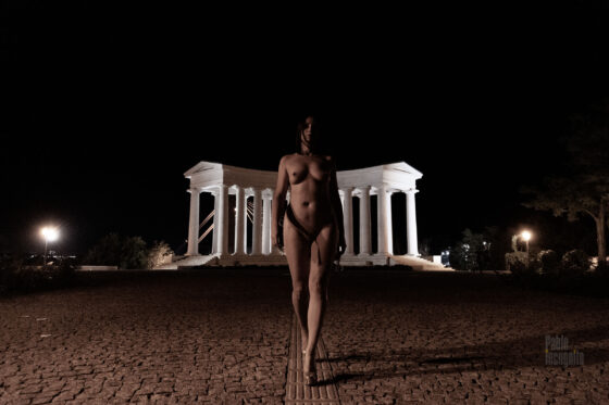 Naked model at night Vorontsovskaya Colonnade nude