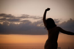 Silhouette of a naked woman at sunset. Nude photo by Pablo Incognito