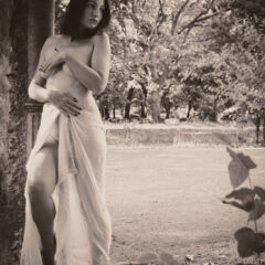 Nude photo session in retro style. Vintage processing. Photo by Pablo Incognito