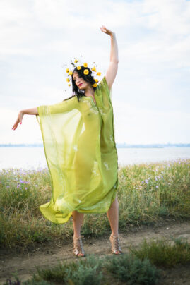 Dance in a transparent dress on Ivana Kupala nude photo