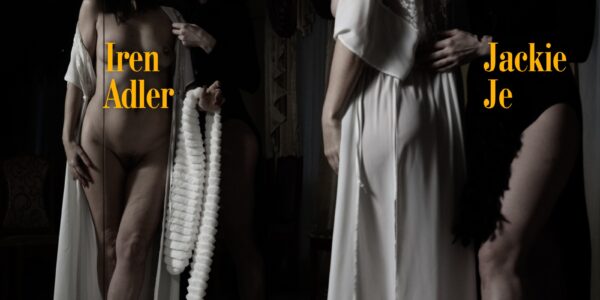 Постер ню-фотосесії 2 моделей у кафе